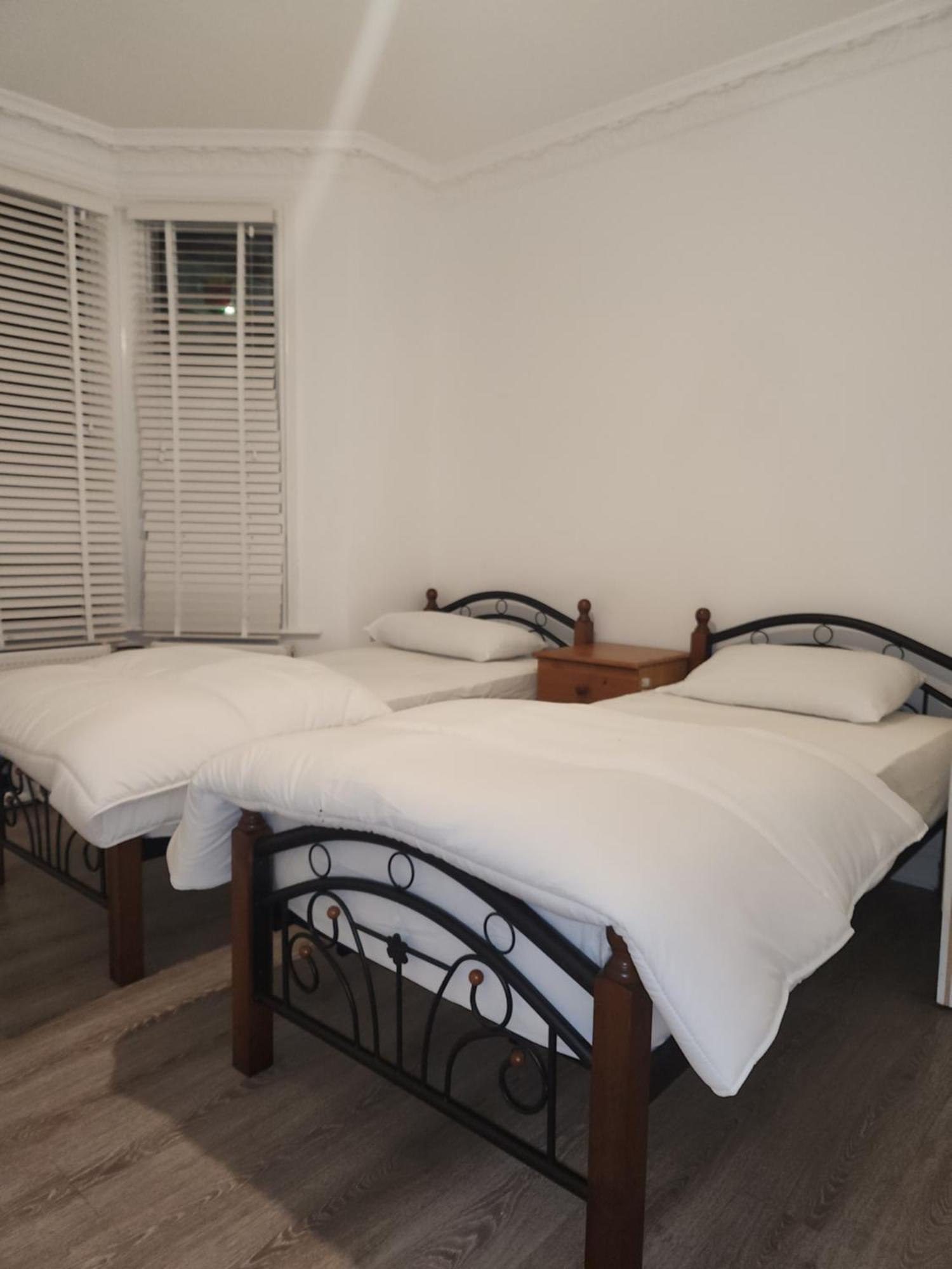 Stayeasy En-Suite Λονδίνο Δωμάτιο φωτογραφία